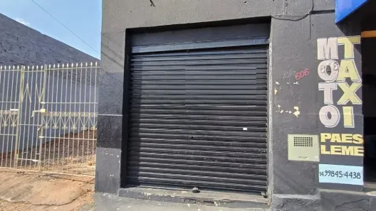 Ponto Comercial para alugar, 30m² no Centro, Marília