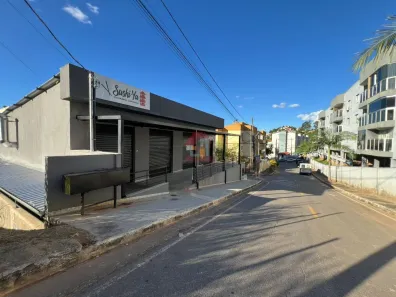 Ponto Comercial para alugar, 48m² no Oswaldo Barbosa Pena II, Nova Lima