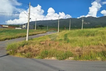 Lote/Terreno à venda, 250m² no Guaraiuva, Vargem