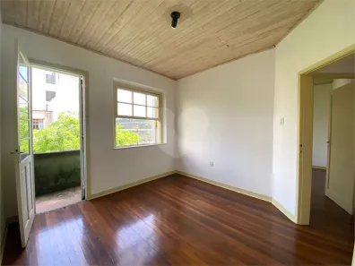 Apartamento com 3 Quartos para venda ou aluguel, 71m² no Auxiliadora, Porto Alegre