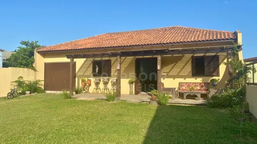 Casa com 3 Quartos à venda, 116m² no Quatro Lagos, Arroio do Sal