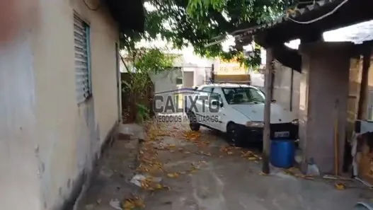 Casa com 2 Quartos à venda, 200m² no Santa Mônica, Uberlândia
