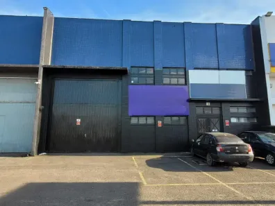 Galpão/Depósito/Armazém para alugar, 750m² no Jardim Lindóia, Porto Alegre