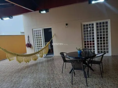Casa com 3 Quartos à venda, 150m² no Jardim Shangai, Jundiaí