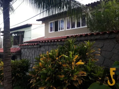 Casa de Condomínio com 4 Quartos à venda, 405m² no Anil, Rio de Janeiro