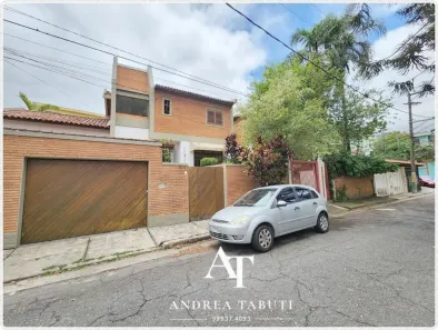 Sobrado com 3 Quartos à venda, 250m² no Vila Universitária, São Paulo