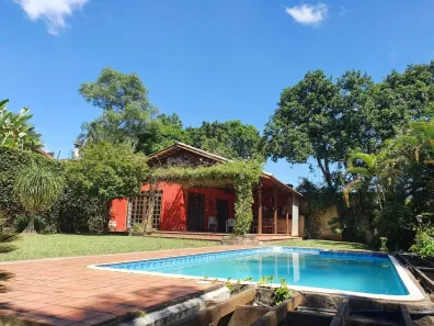 Fazenda/Sítio com 2 Quartos à venda, 292m² no Chácaras Ana Lúcia, Embu das Artes