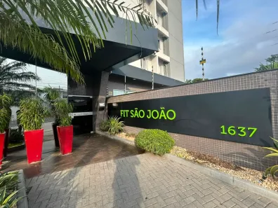 Apartamento com 2 Quartos para alugar, 60m² no São João, Itajaí