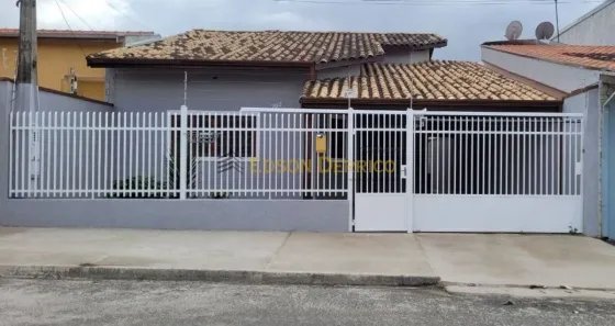 Casa com 3 Quartos à venda, 194m² no Comercial e Residencial Jardim Mariana, Pindamonhangaba