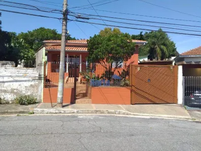 Casa com 2 Quartos à venda, 132m² no Vila Ramos, São Paulo