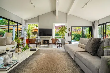 Casa de Condomínio com 5 Quartos à venda, 480m² no Recanto Impla, Carapicuíba