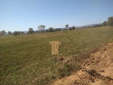 com 3 Quartos à venda, 1m² no Centro, Porangatu
