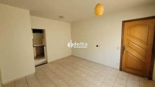 Apartamento com 3 Quartos para alugar, 70m² no Santa Mônica, Uberlândia