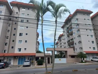 Apartamento com 3 Quartos para alugar, 68m² no Floresta, Joinville