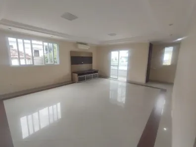 Sobrado com 3 Quartos à venda, 170m² no Campo Grande, Santos