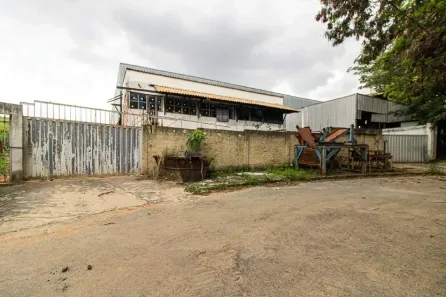 Galpão/Depósito/Armazém para alugar, 1800m² no Cincão, Contagem