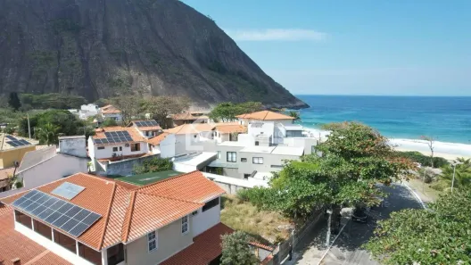 Lote/Terreno à venda, 450m² no Itacoatiara, Niterói