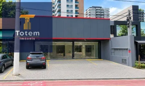 Ponto Comercial para alugar, 240m² no Indianópolis, São Paulo