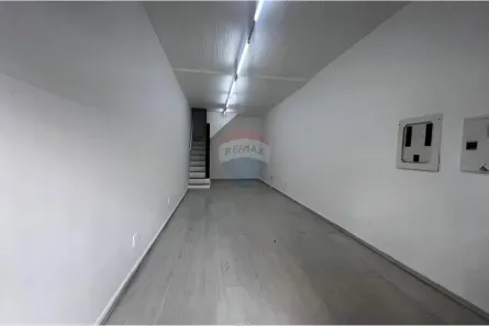 Ponto Comercial para alugar, 60m² no Centro, Juiz de Fora