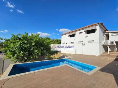 Casa com 4 Quartos à venda, 540m² no Quilombo, Cuiabá