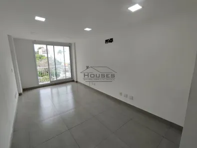Sala Comercial para venda ou aluguel, 27m² no Taquara, Rio de Janeiro