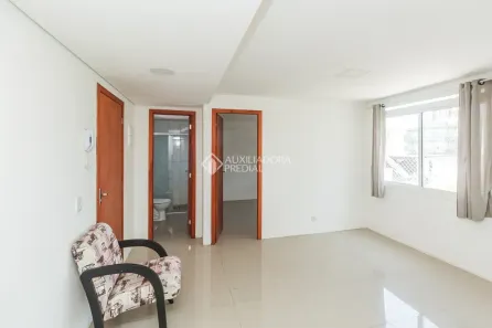 Apartamento com 1 Quarto para alugar, 70m² no Partenon, Porto Alegre