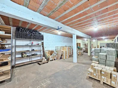 Galpão/Depósito/Armazém à venda, 320m² no Quintino Facci I, Ribeirão Preto