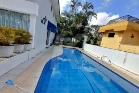 Sobrado com 4 Quartos à venda, 500m² no Vila Albertina, São Paulo
