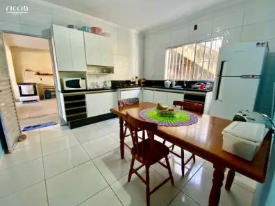Casa com 7 Quartos à venda, 332m² no Jardim Oriente, São José dos Campos
