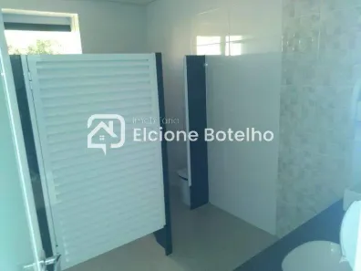 Sala Comercial para alugar, 12m² no Osvaldo Rezende, Uberlândia