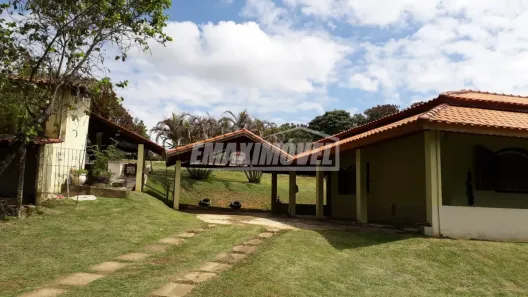 Fazenda/Sítio com 4 Quartos à venda, 300m² no Quintas de Pirapora I, Salto de Pirapora