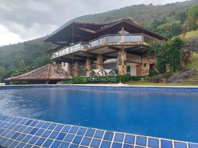 Casa de Condomínio com 7 Quartos à venda, 816m² no Nogueira, Petrópolis