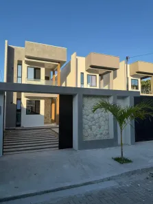 Casa com 3 Quartos à venda, 110m² no , Eusébio