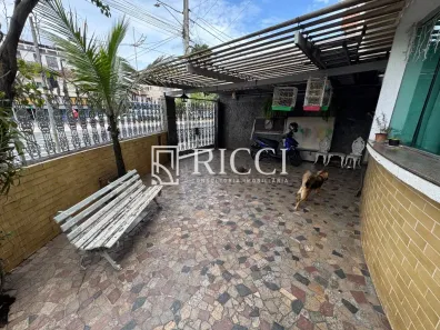 Sobrado com 3 Quartos à venda, 150m² no Boqueirão, Santos