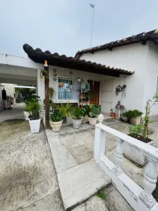 Casa com 5 Quartos à venda, 130m² no Jardim Atlântico Central (Itaipuaçu), Maricá