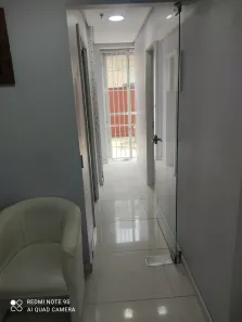 Sala Comercial com 1 Quarto à venda, 54m² no Floresta, Porto Alegre