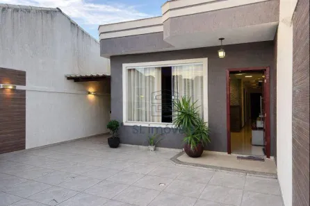 Casa com 4 Quartos à venda, 180m² no Maria Turri, Rio das Ostras