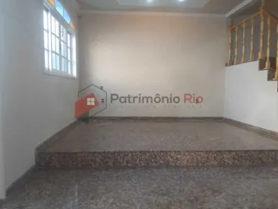 Casa de Condomínio com 5 Quartos à venda, 205m² no Irajá, Rio de Janeiro