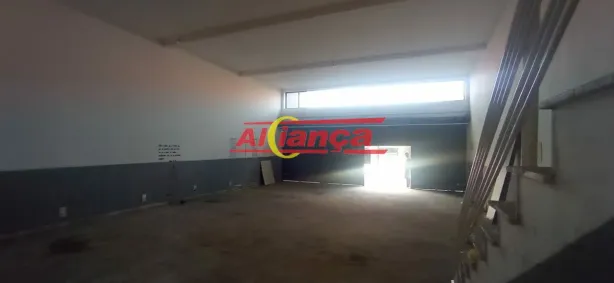 Sala Comercial para alugar, 325m² no Cocaia, Guarulhos