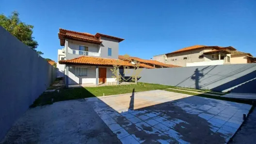 Casa com 2 Quartos à venda, 130m² no Vila Capri, Araruama