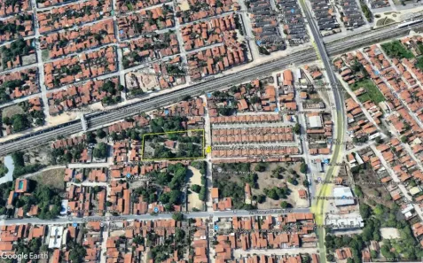 Lote/Terreno à venda, 5060m² no Aracapé, Fortaleza