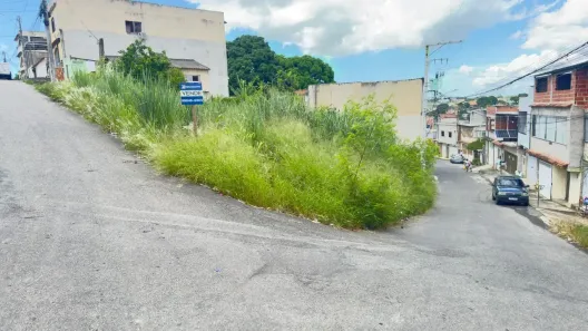 Lote/Terreno à venda, 401m² no Maracanã, Cariacica