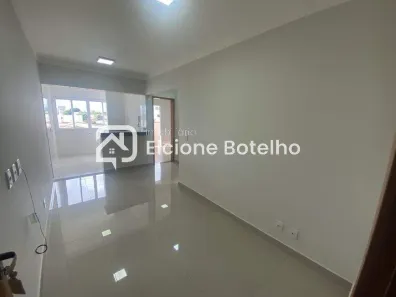 Apartamento com 2 Quartos para alugar, 65m² no Santa Mônica, Uberlândia