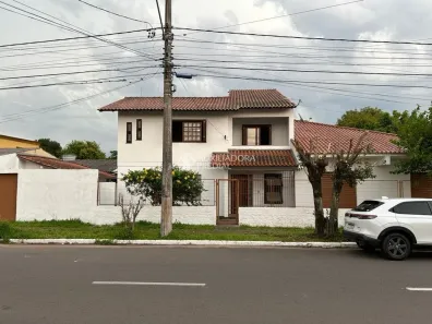 Casa com 3 Quartos à venda, 212m² no Niterói, Canoas