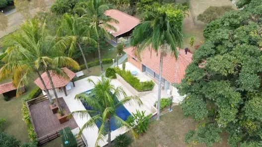 Casa de Condomínio com 3 Quartos à venda, 380m² no Gramadinho, Porto Feliz