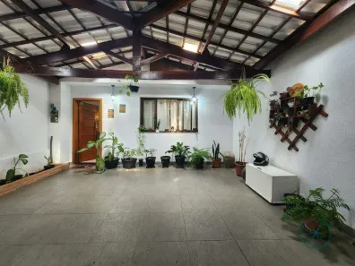 Casa com 3 Quartos à venda, 127m² no Rio Branco, Belo Horizonte