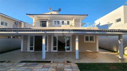 Casa de Condomínio com 3 Quartos para venda ou aluguel, 315m² no Villaggio Capríccio, Louveira