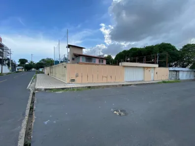 Casa com 3 Quartos à venda, 300m² no Ininga, Teresina