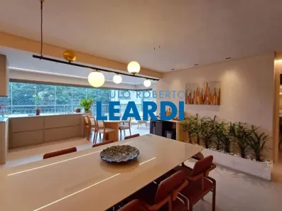 Apartamento com 3 Quartos à venda, 161m² no Vila Clementino, São Paulo