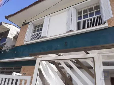 Casa com 3 Quartos à venda, 87m² no Macuco, Santos